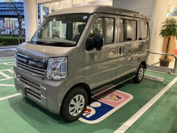 Ｋ様へエブリイをご納車致しました！！